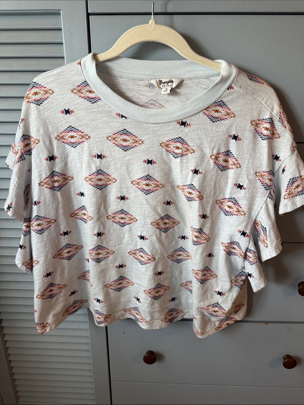 Wrangler Crop Ruffle Sleeve Tee with Multicolor Diamond Motif